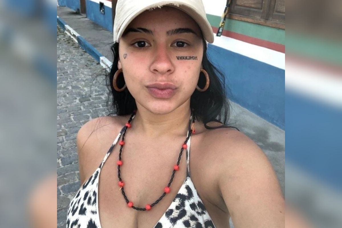 Página inicialSão PauloCompartilhar notíciaGoogle News - MetrópolesReprodução/Redes Sociais
1 de 1 Imagem colorida de Sarah Picolotto dos Santos Grego, jovem en