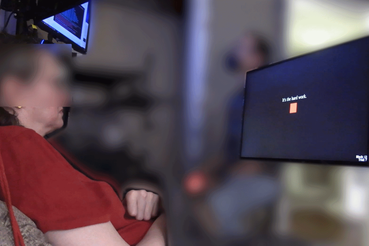 Um chip cerebral conseguiu decodificar os pensamentos de voluntários que participaram de uma pesquisa, com precisão de até 74%. A tecnologia foi revelada em um