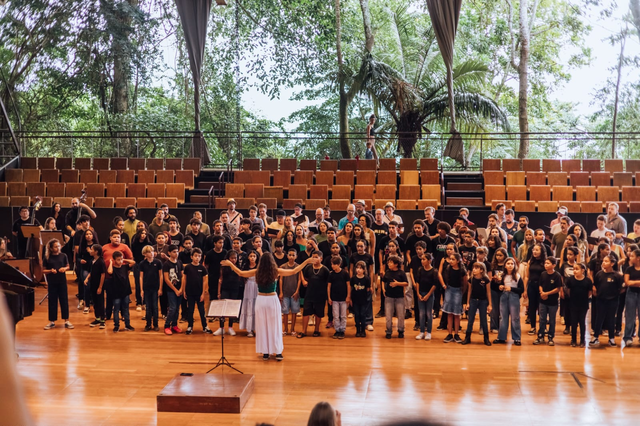 No dia 8 de setembro, o Coral Celina Pellizzari se apresentará no 1º Encontro de Corais – Litoral em Canto, realizado na Igreja Matriz de Nossa Senhora do Ampar