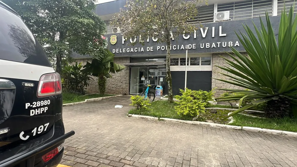 Jovem estava desparecida desde domingo quando foi passar o final de semana com um amigo.
A Polícia Civil deteve nesta sexta-feira (15/8), um homem suspeito de c