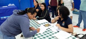 Prefeitura entrega autorizações para ligação de água no Sesmaria