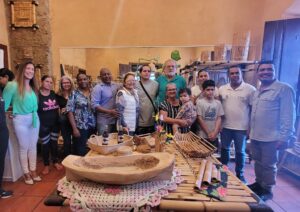 Prefeito Toninho Colucci inaugura Loja de Artesanato das Comunidades Tradicionais na Vila