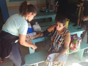 Prefeitura de São Sebastião leva atendimentos de saúde aos moradores da Ilha Montão de Trigo