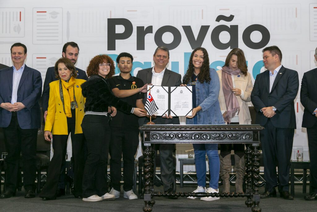 Provão Paulista vai dar acesso a 13 mil vagas nas universidades estaduais