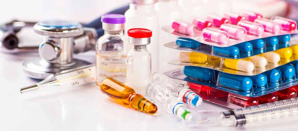 Caraguatatuba investe R$ 3,3 milhões e repõe estoque com 205 tipos de medicamentos