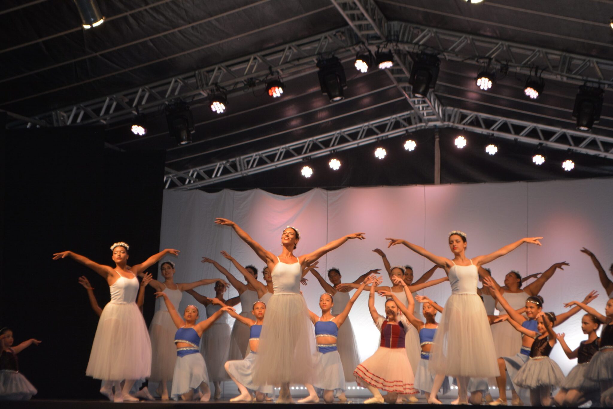 Oficinas Culturais de Ilhabela seguem com vagas para cursos gratuitos