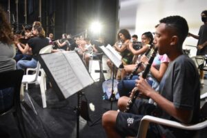 Música: Projeto Lira do Amanhã atende mais de 120 alunos em 2023