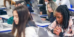 Governo de SP prorroga até 21 de setembro prazo para matrículas na rede estadual