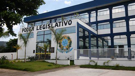 Suplentes assumem vagas na Câmara de Ubatuba após afastamento de vereadores investigados por rachadinha pode ter outro desfecho