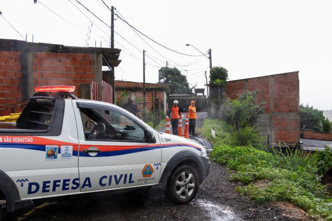 Defesa Civil monitora áreas de risco após chuvas intensas no final de semana; acumulado de 98,5 mm em 72 horas