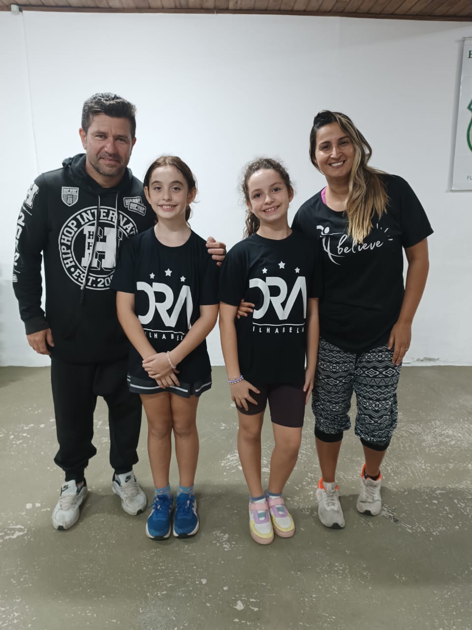 Ilhabela é representada em competições de dança dentro e fora do país