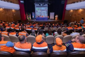 Uma iniciativa da Defesa Civil do Estado de São Paulo para capacitar os agentes municipais de Proteção e Defesa Civil nas ações de prevenção e resposta aos desastres naturais que podem ocorrer no período de chuvas intensas.