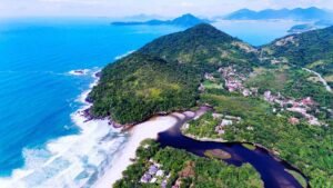 Ubatuba, destacou-se recentemente ao participar da assinatura de um acordo de intenções que promete impulsionar o turismo entre São Paulo e a Europa.