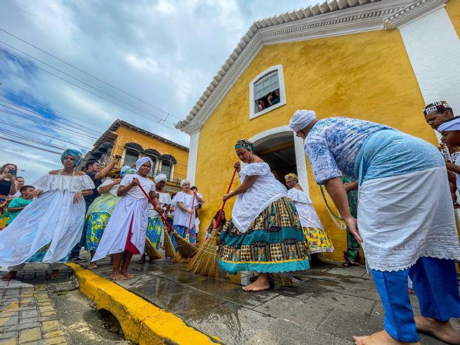 Capela de São Gonçalo é restaurada pela Prefeitura e entregue a população em celebração ao Dia da Consciência Negra