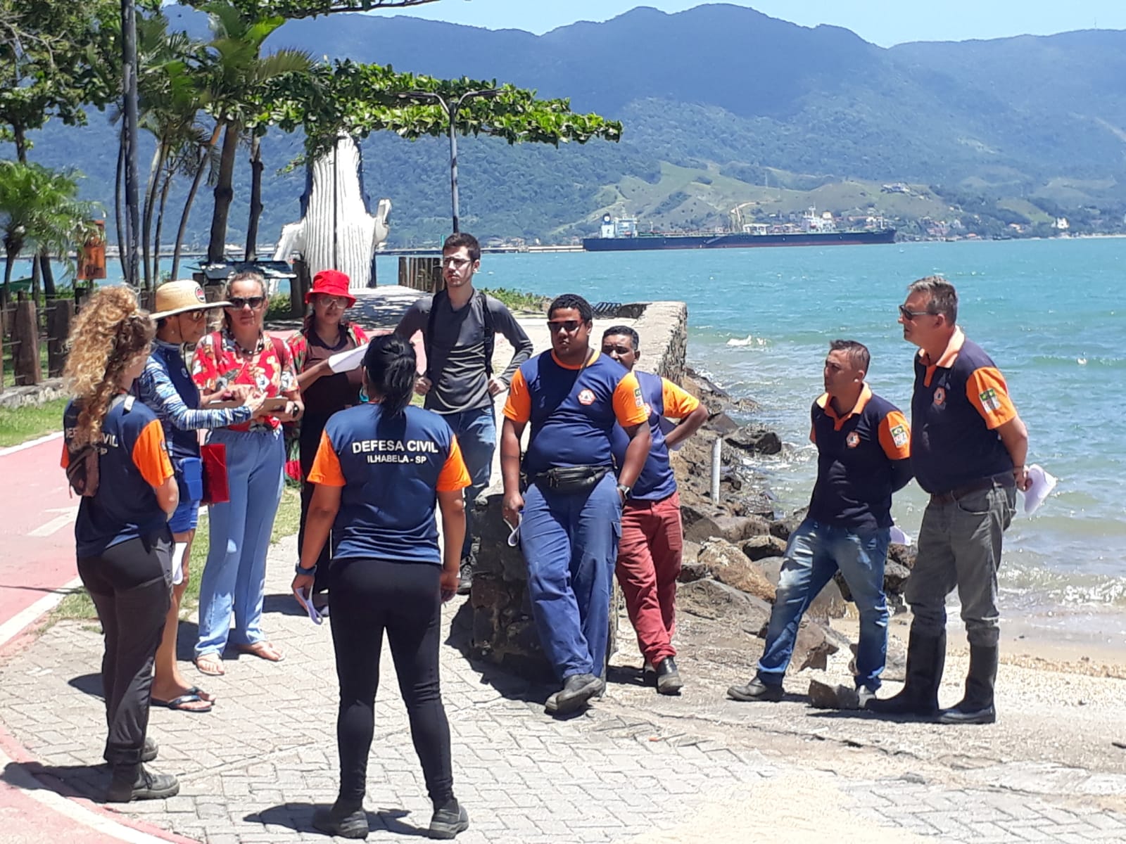 Os agentes de Defesa Civil de Ilhabela participaram da capacitação sobre o Sistema de Aviso de Ressacas e Inundações Costeiras para o litoral de São Paulo (SARIC).