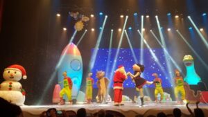 ‘O Show da Luna – Especial de Natal’ promete animar as crianças em Boiçucanga e no Centro Histórico