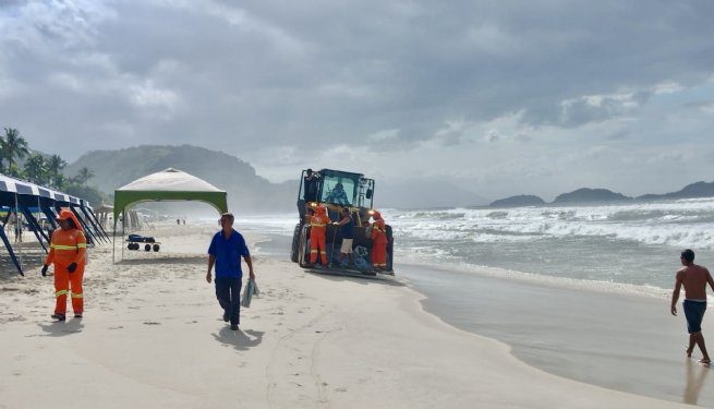 Prefeitura realizou uma força-tarefa de limpeza em praias e espaços públicos
