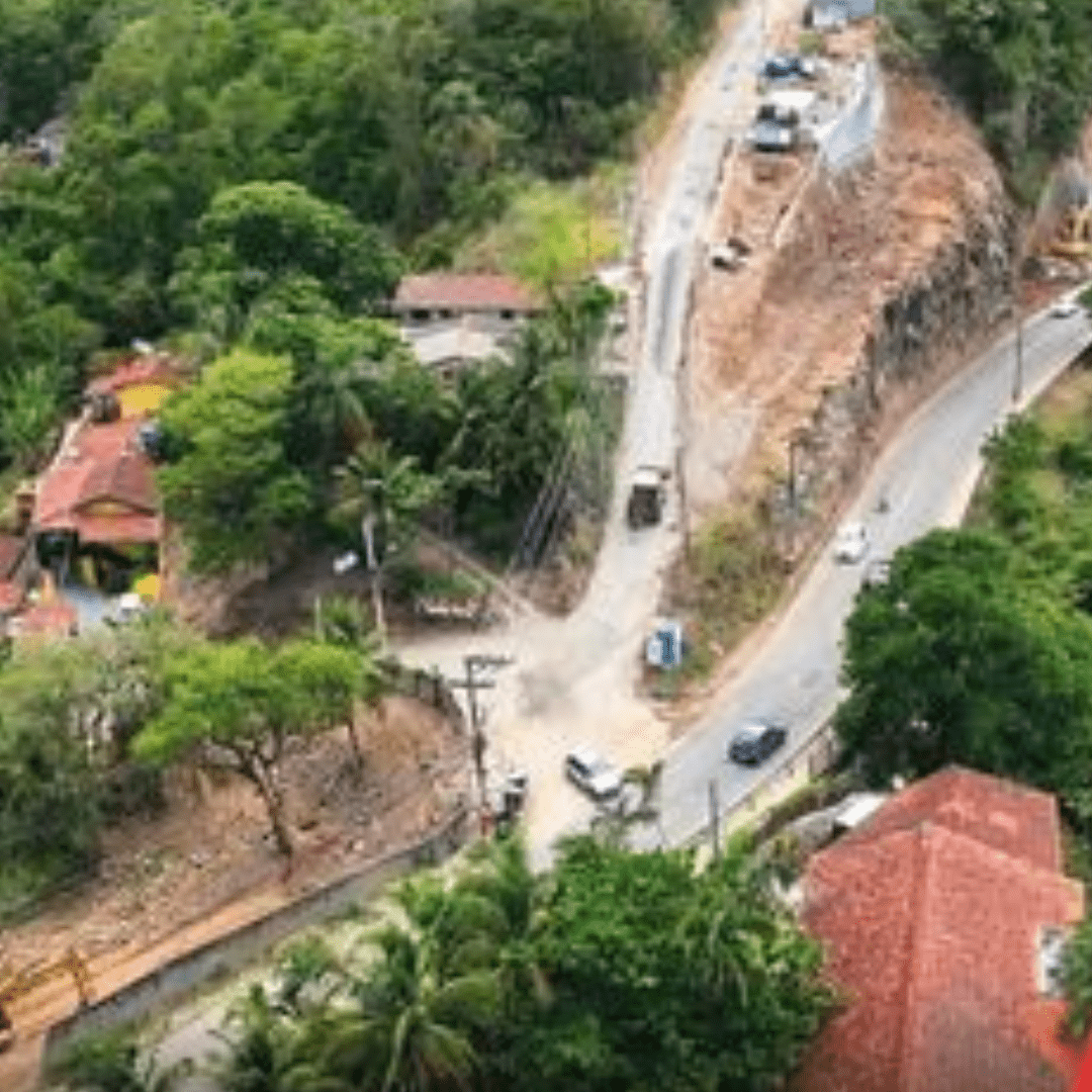 A medida visa evitar transtornos com as chuvas e melhorar o fluxo de veículos na via, que deve receber um grande movimento nos próximos dias, devido aos feriados em Santos e São Paulo.