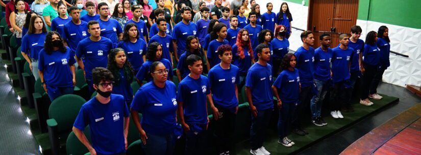 As inscrições poderão ser feitas no canal de comunicação da Prefeitura Municipal de Caraguatatuba, 156, disponível por telefone, pelo site 156.caraguatatuba.sp.gov.br ou nas plataformas digitais do canal até às 23h30min do dia 25 de janeiro de 2024.