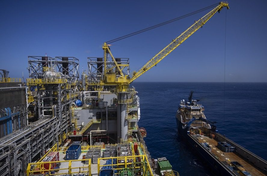 Ilhabela: Lições sobre a gestão dos royalties do petróleo