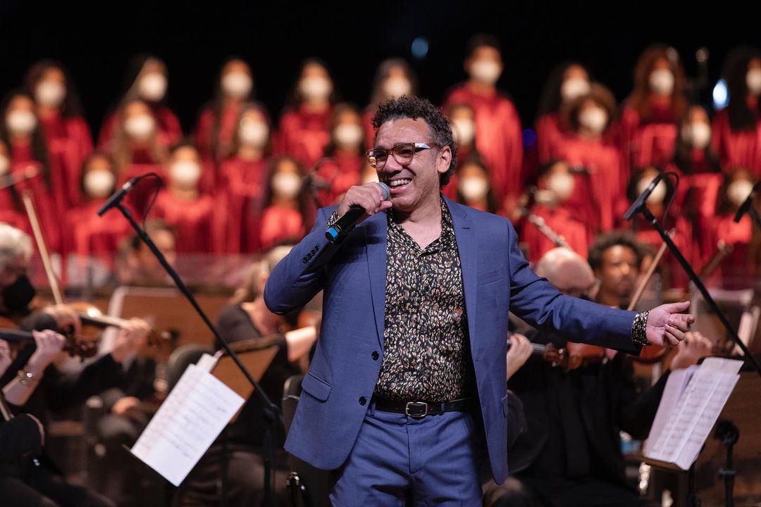 O cantor Simoninha é um dos grandes destaques do festival “Ilhabela Bossa & Choro”, que começa nesta sexta-feira (1°) e traz o melhor da música brasileira para o palco do Centro Cultural Waldemar Belisário, na Vila (Centro Histórico), durante todo o fim de semana.