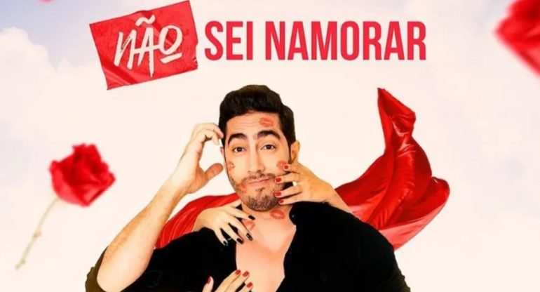 Estrelado pelo renomado artista de Stand Up Comedy, Jonathan Nemer, o espetáculo mergulha nas peripécias e indagações amorosas do artista, levantando questões como “Será que sei namorar?” e explorando os desafios de encontrar a “alma gêmea” ou a “tampa da panela”.