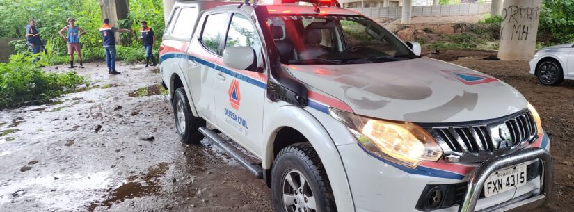 Caraguatatuba foi atingida por uma forte chuva na quarta-feira, resultando no extravasamento dos principais rios da região. Bairros próximos aos rios sofreram alagamentos, com destaque para Cantagalo. Uma ponte de pedestres em Cantagalo foi parcialmente arrastada pela correnteza do rio. Leia mais em nosso portal. #Caraguatatuba #Chuva #Alagamentos