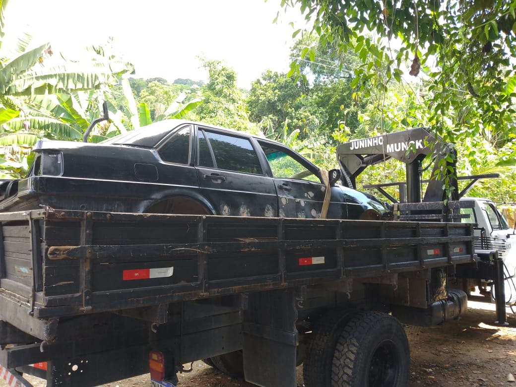 A Fiscalização Municipal da Prefeitura de Ilhabela, em conjunto com a Polícia Militar, por meio de Operação Delegada, vem executando diversas apreensões de veículos inservíveis em vias públicas.