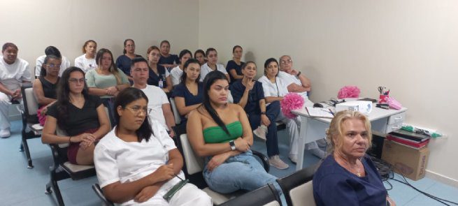 SESAU capacita profissionais em treinamento sobre o “Protocolo de Acolhimento às Vítimas de Violência”