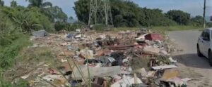 Participe da campanha contra o descarte irregular de lixo e entulho em Caraguatatuba. Conheça as ações da Prefeitura e saiba como colaborar.