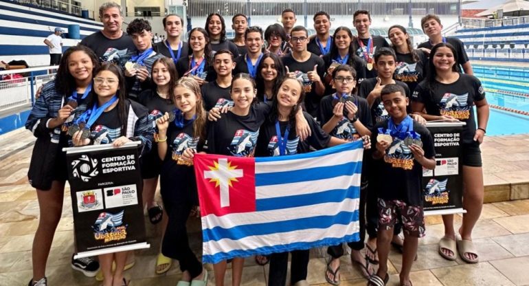 Equipe de Natação de Ubatuba Conquista 39 Medalhas no Torneio Regional
