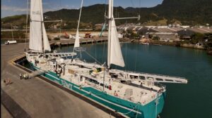 Porto de São Sebastião Inicia Carregamento Sustentável de Café para a França