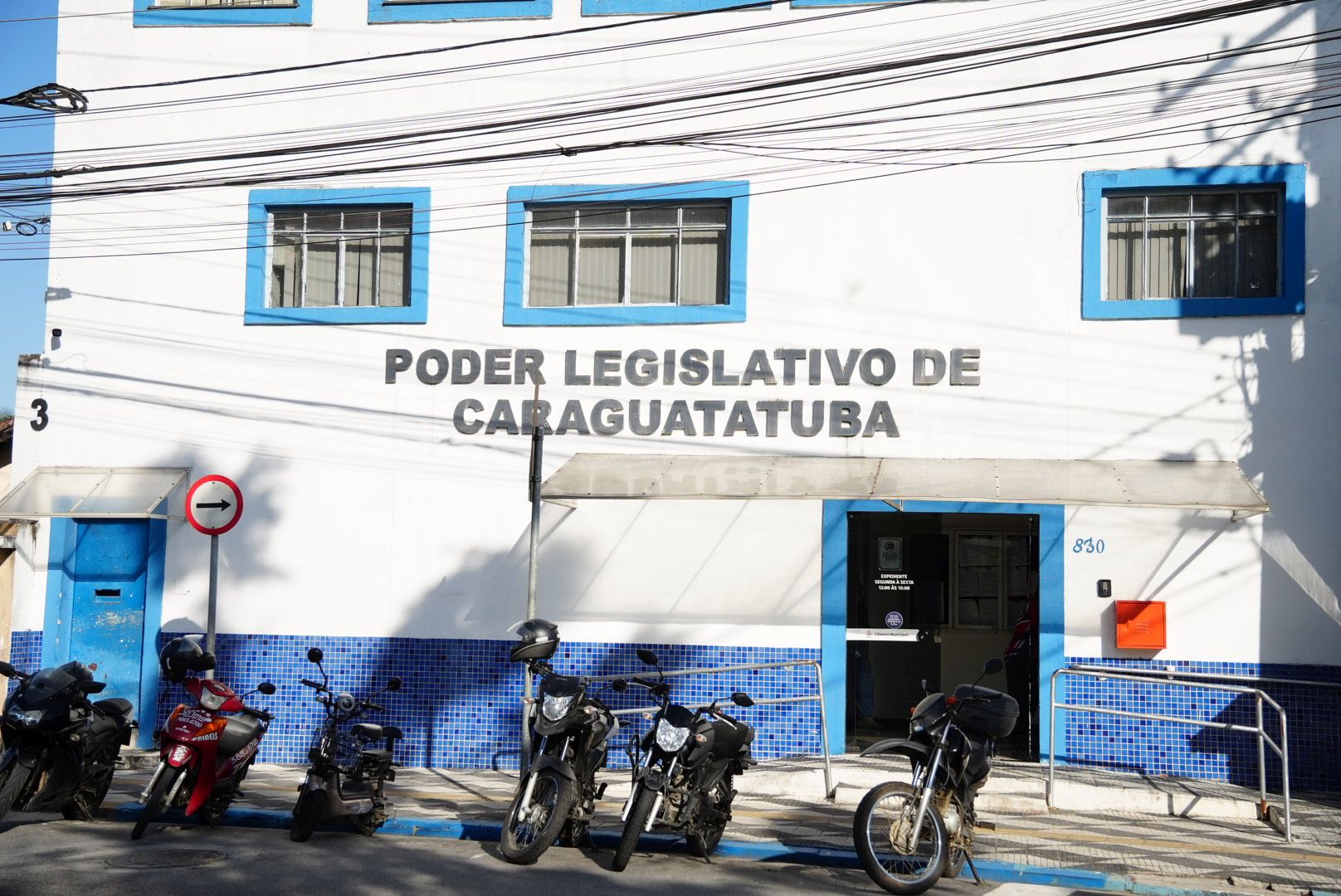 Câmara Municipal de Caraguatatuba transfere Sessão Solene de Posse para garantir a segurança de todos os presentes.