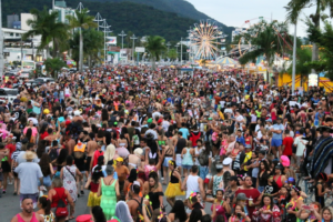 Participe do Carnaval 2025 em Caraguatatuba! Inscreva seu bloco de rua e aproveite as atrações nas regiões Centro, Sul e Norte.