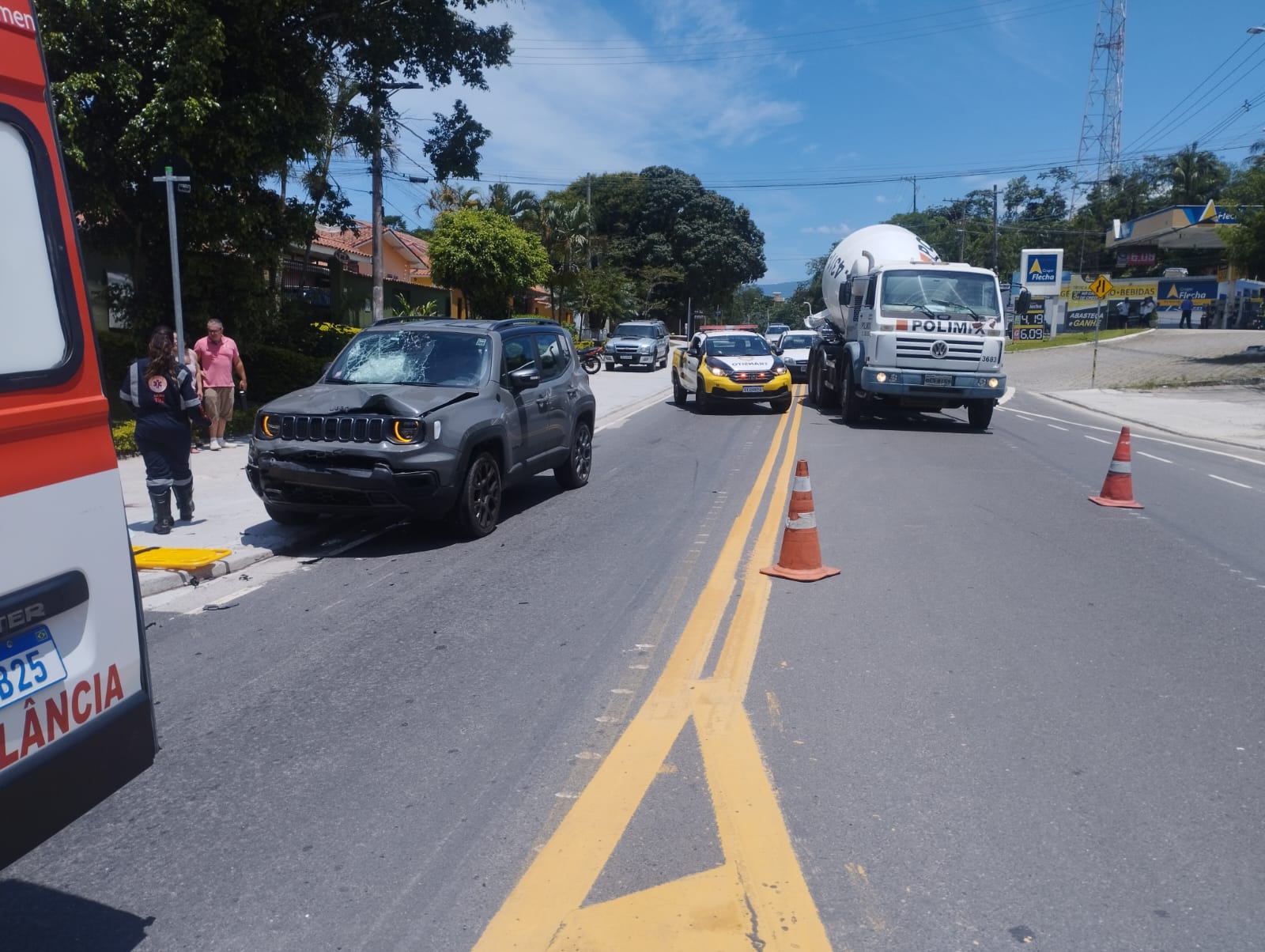 Acidente Fatal em São Sebastião: Jovem Morre Após Colisão Entre Moto e Carro no Bairro São Francisco