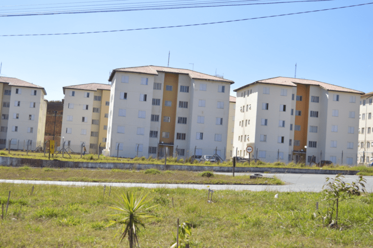 São Sebastião e CDHU Discutem Avanços em Obras Habitacionais