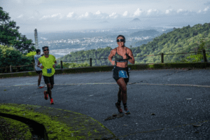 Descubra como Ubatuba está alinhando segurança para eventos esportivos com a PRF. Natação, ciclismo e corrida são destaques na cidade.