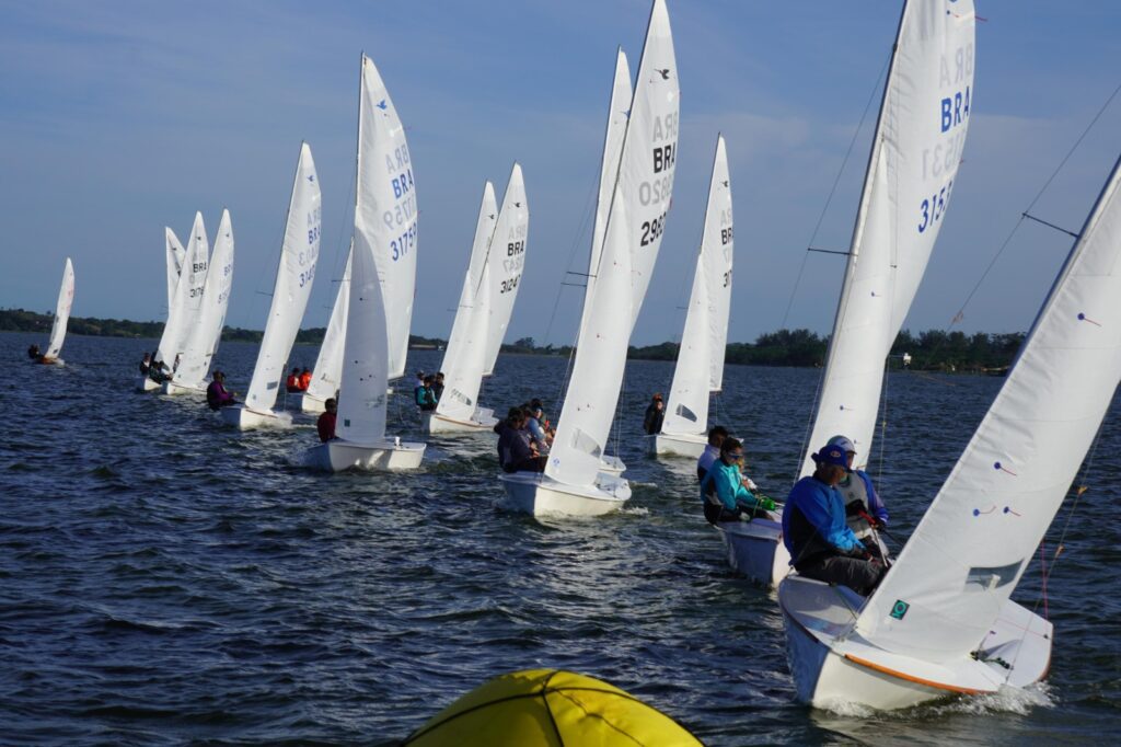 Campeonato Regional de Snipe 2025 começa com regata em Balneário Rincão