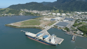 Porto de São Sebastião inicia maior dragagem da década para retomar capacidade operacional