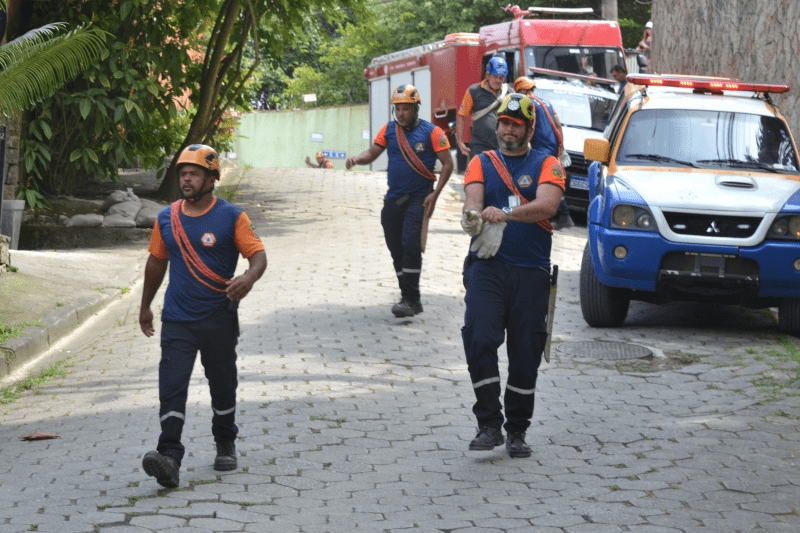 Defesa Civil de Ilhabela promove simulado de evacuação em área de risco no Bairro do Reino neste sábado. Veja como participar.