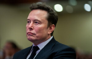 Musk processa Apple e OpenAI por supostas práticas anticompetitivas