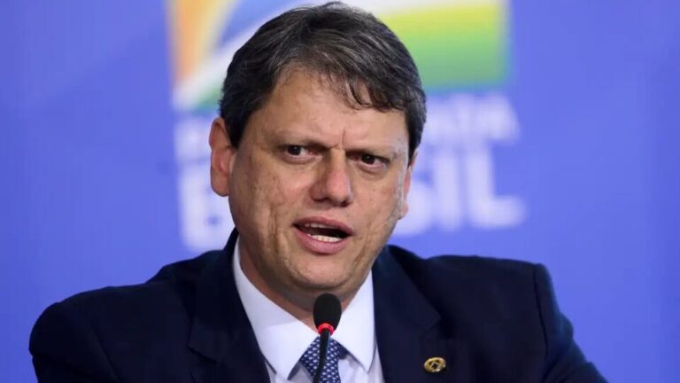 Tarcísio confirma presença em ato de 7 de Setembro na Paulista