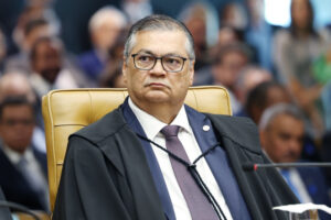 Flávio Dino reforça soberania judicial do Brasil após sanções dos EUA a Alexandre de Moraes