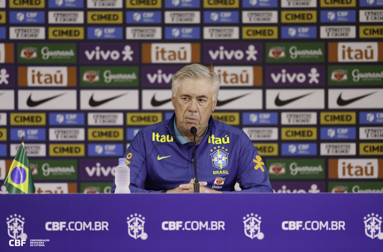 Nesta segunda-feira (25), o técnico da Seleção Brasileira, Carlo Ancelotti, anunciou a lista de jogadores convocados para os dois úl