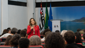 Ilhabela lança projeto “Lei Maria da Penha nas Escolas” unindo Prefeitura, MP, Judiciário e forças policiais