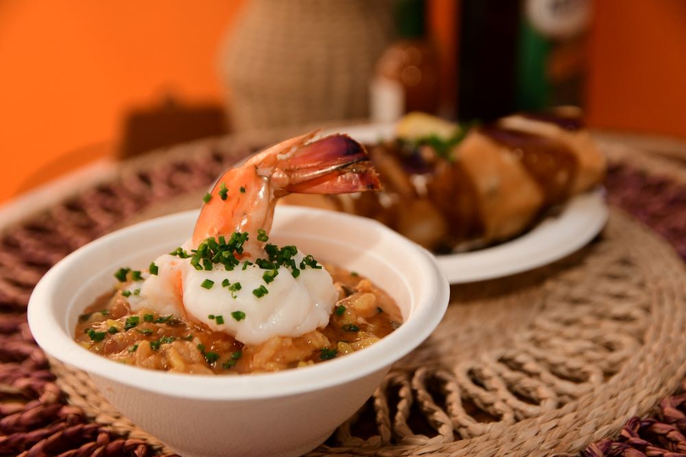 Boteco do Camarão volta à Praça das Bandeiras em Ilhabela a partir de hoje