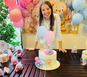 O bebê da sargento da Marinha Juliana da Silva Oliveira Pessoas, baleada na tarde de domingo (10/8), não sobreviveu aos ferimentos e morreu ainda no útero, nest