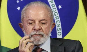 Aprovação de Lula cai e reprovação passa de 50%, aponta pesquisa Atlas/Intel