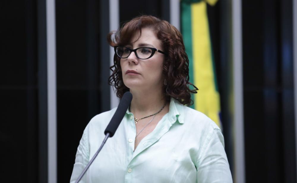 Política
Zambelli enfrenta nova audiência na Itália em processo de extradição
Parlamentar está detida em Roma desde julho e tenta evitar retorno ao