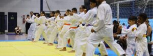 Secretaria de Esportes e Recreação de Caraguatatuba retoma atividades esportivas no Ciase Sumaré